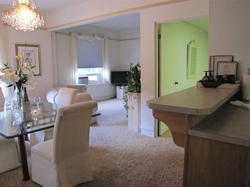 The Monticello Hotel 롱뷰 외부 사진